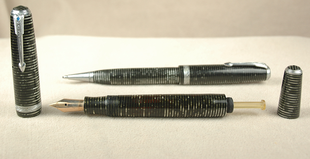 Vintage Pens: 5876: Parker: Vacumatic